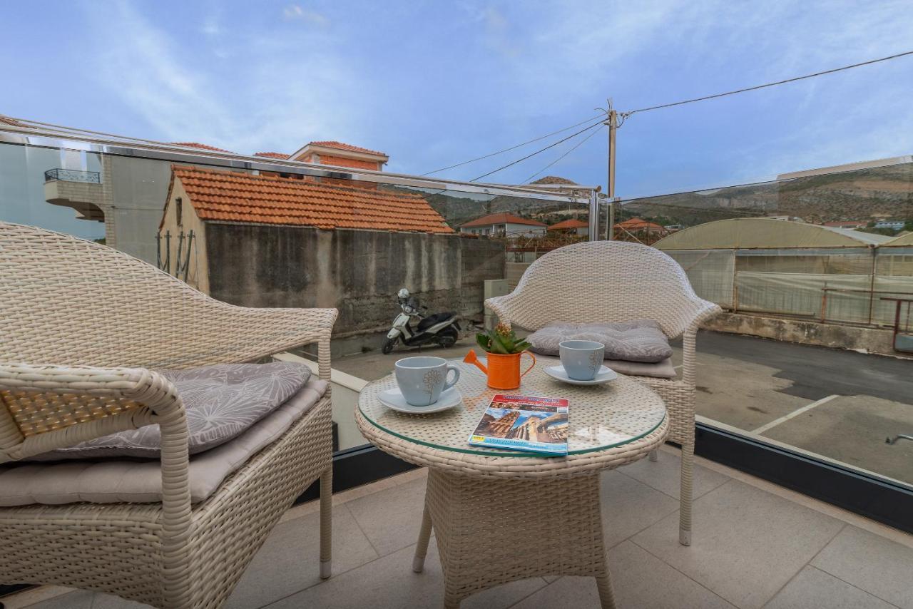 Apartman Lorena Трогир Екстериор снимка