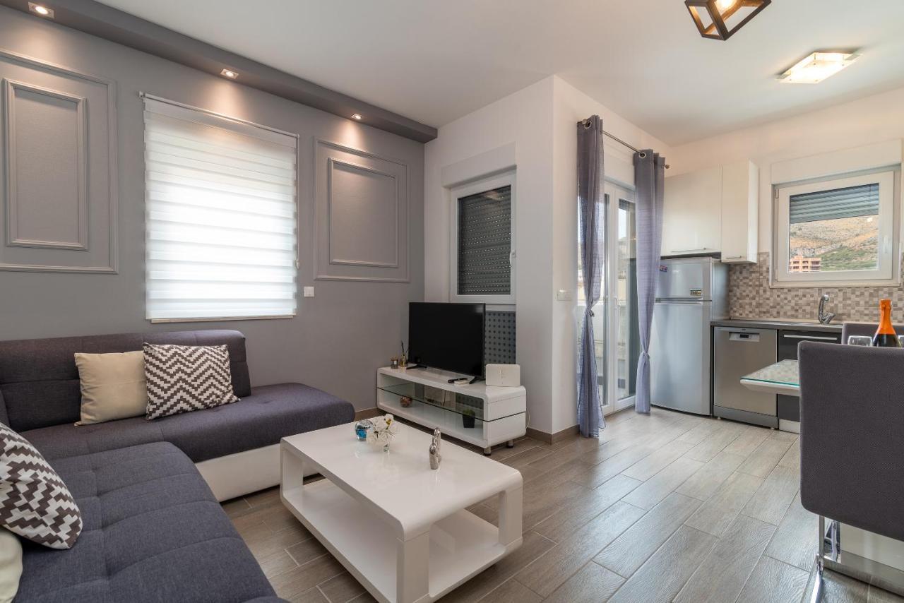 Apartman Lorena Трогир Екстериор снимка