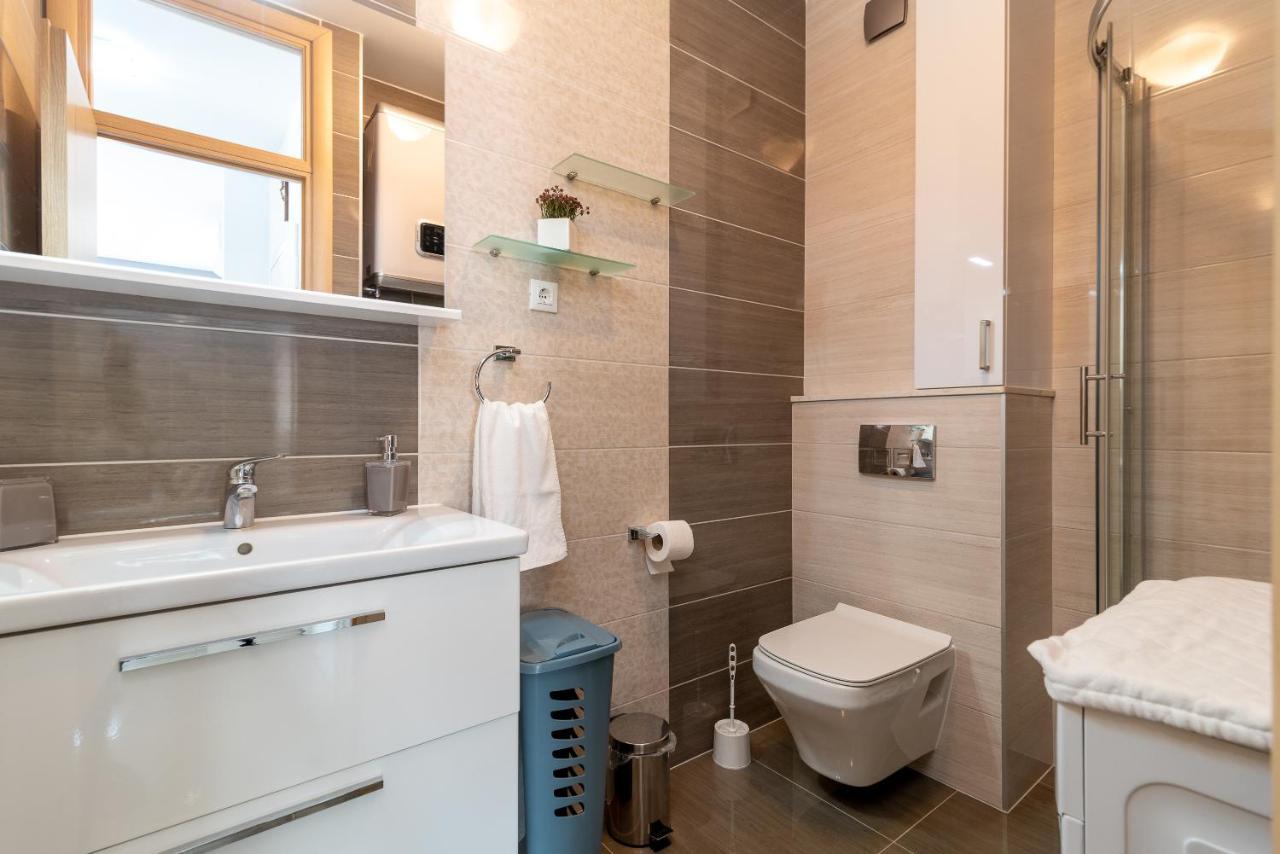 Apartman Lorena Трогир Екстериор снимка