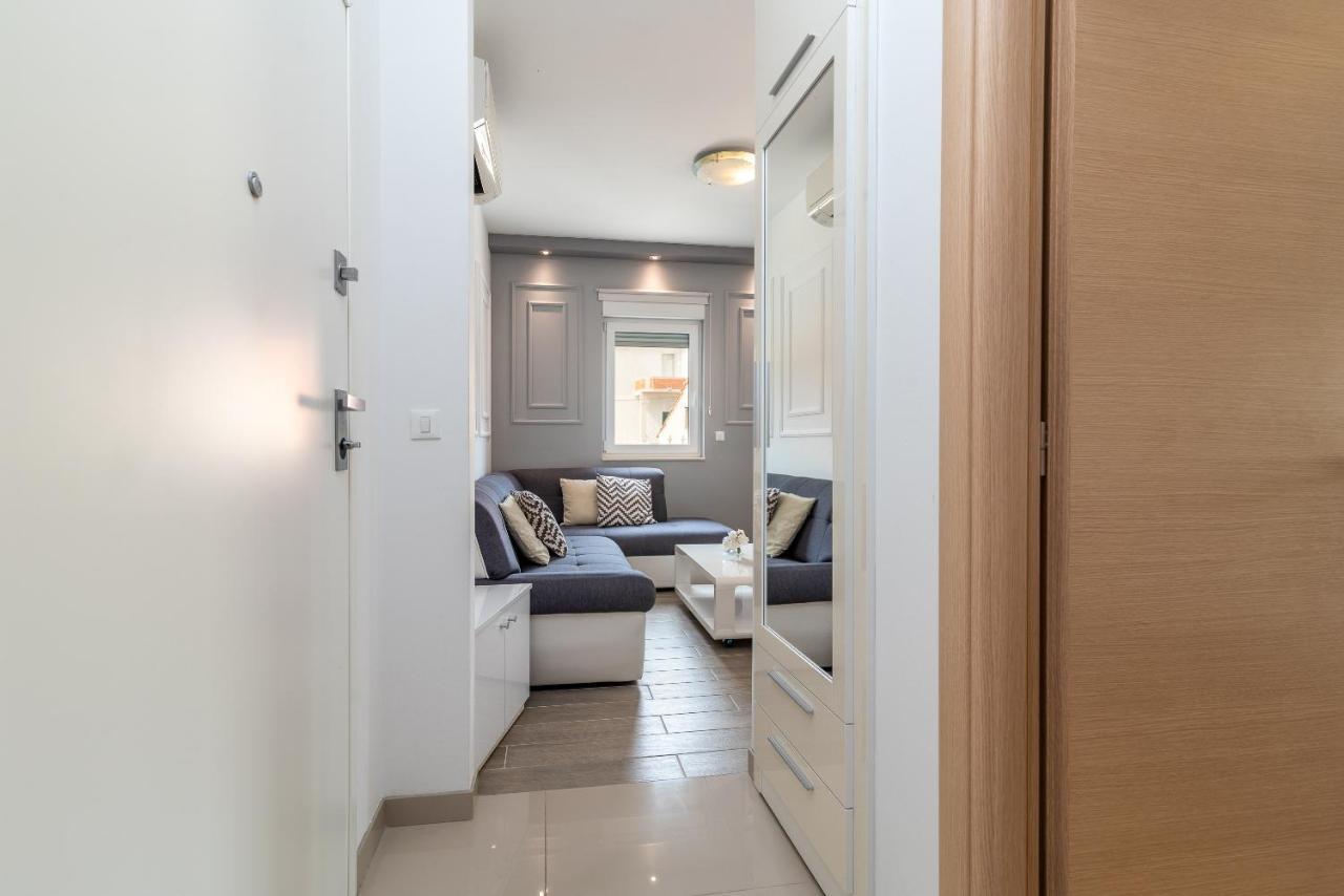 Apartman Lorena Трогир Екстериор снимка
